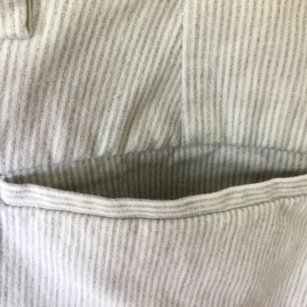 Banana Republic Light Gray Seersucker Aiden Shorts